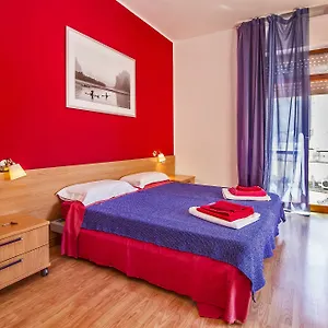 https://mamma-sisi-bb.lecce-hotels.com